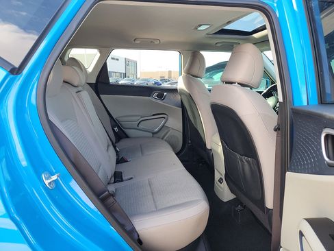 Used 2024 Kia Soul EX image 14