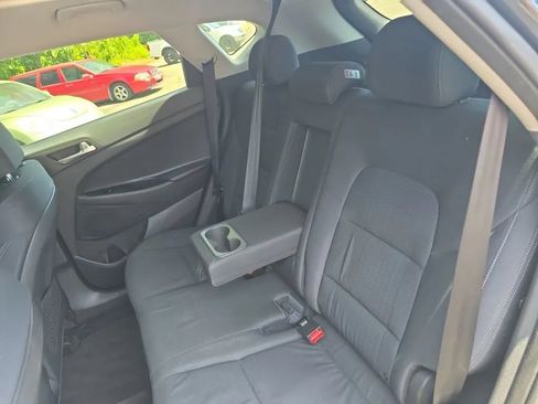 Used 2020 Hyundai Tucson Value w/ Cargo Package FWD image 39