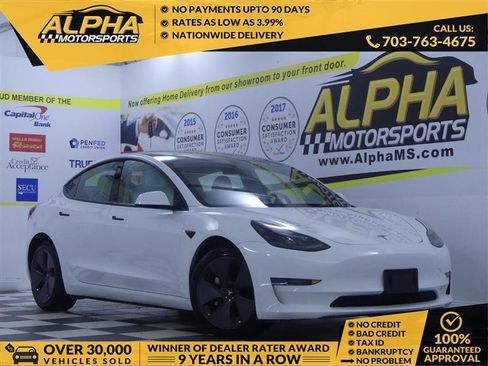 Used 2023 Tesla Model 3 Standard Range RWD image 1