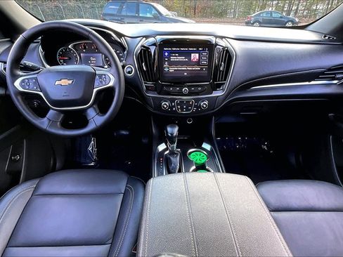Certified 2022 Chevrolet Traverse LT image 8