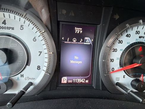 Used 2017 Toyota Sienna SE Premium FWD image 21