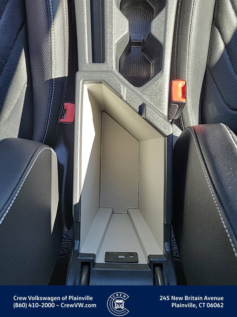 Certified 2024 Volkswagen Jetta SEL FWD image 42