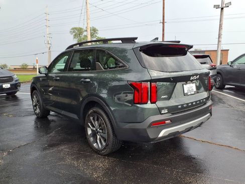 Used 2022 Kia Sorento SX Prestige AWD/4WD image 2
