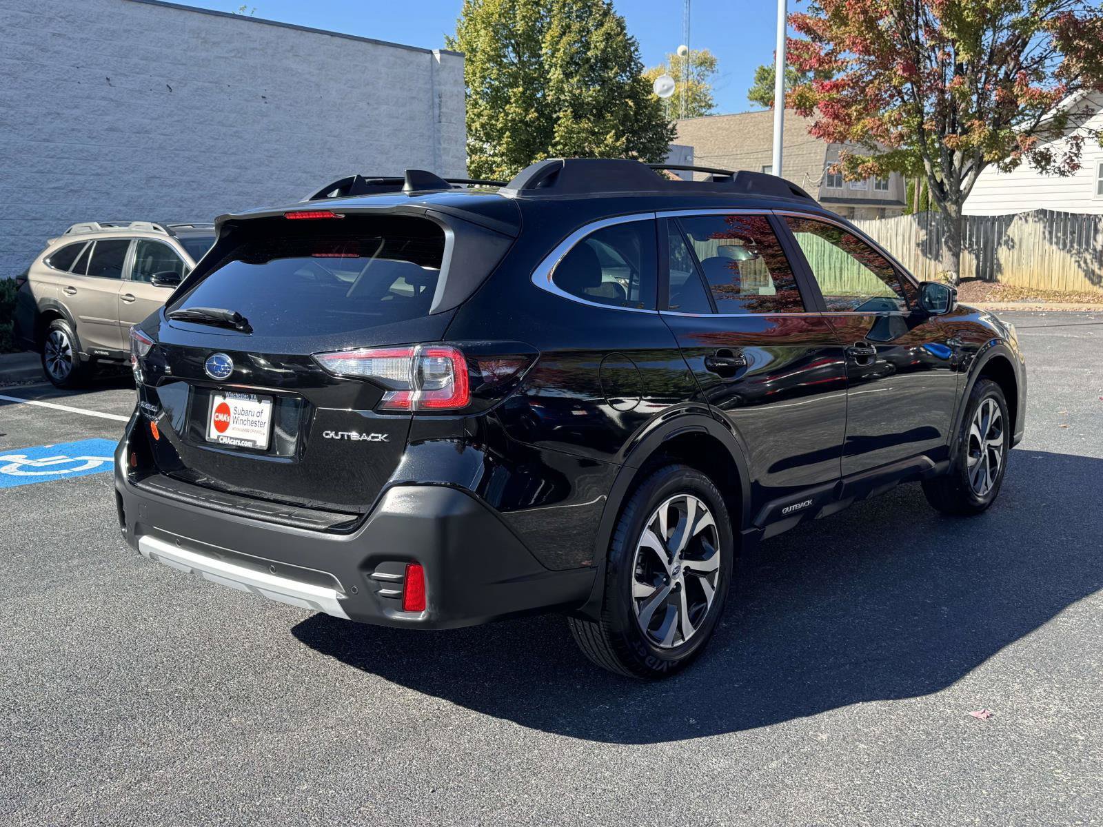 Used 2021 Subaru Outback Limited w/ Popular Package #2 AWD/4WD image 4