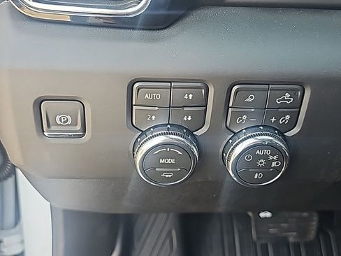 New 2026 GMC Sierra 3500 Denali Ultimate w/ LPO, Black Badging Package image 16