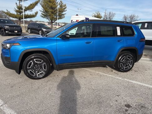 New 2026 Jeep Cherokee Limited AWD/4WD image 16