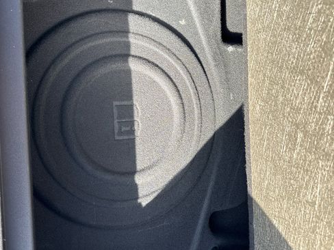 Used 2019 GMC Terrain SLT image 21