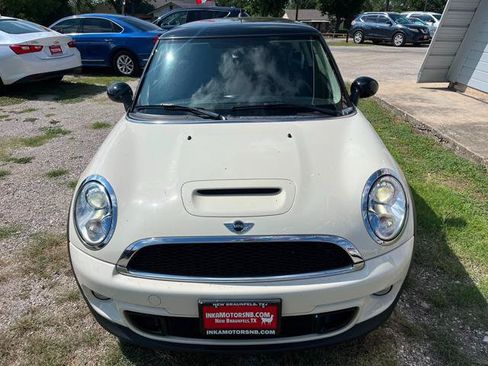 Used 2013 MINI Cooper S FWD image 2