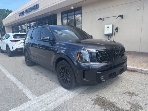 Used 2025 Kia Telluride SX Prestige X-Line AWD/4WD image 1