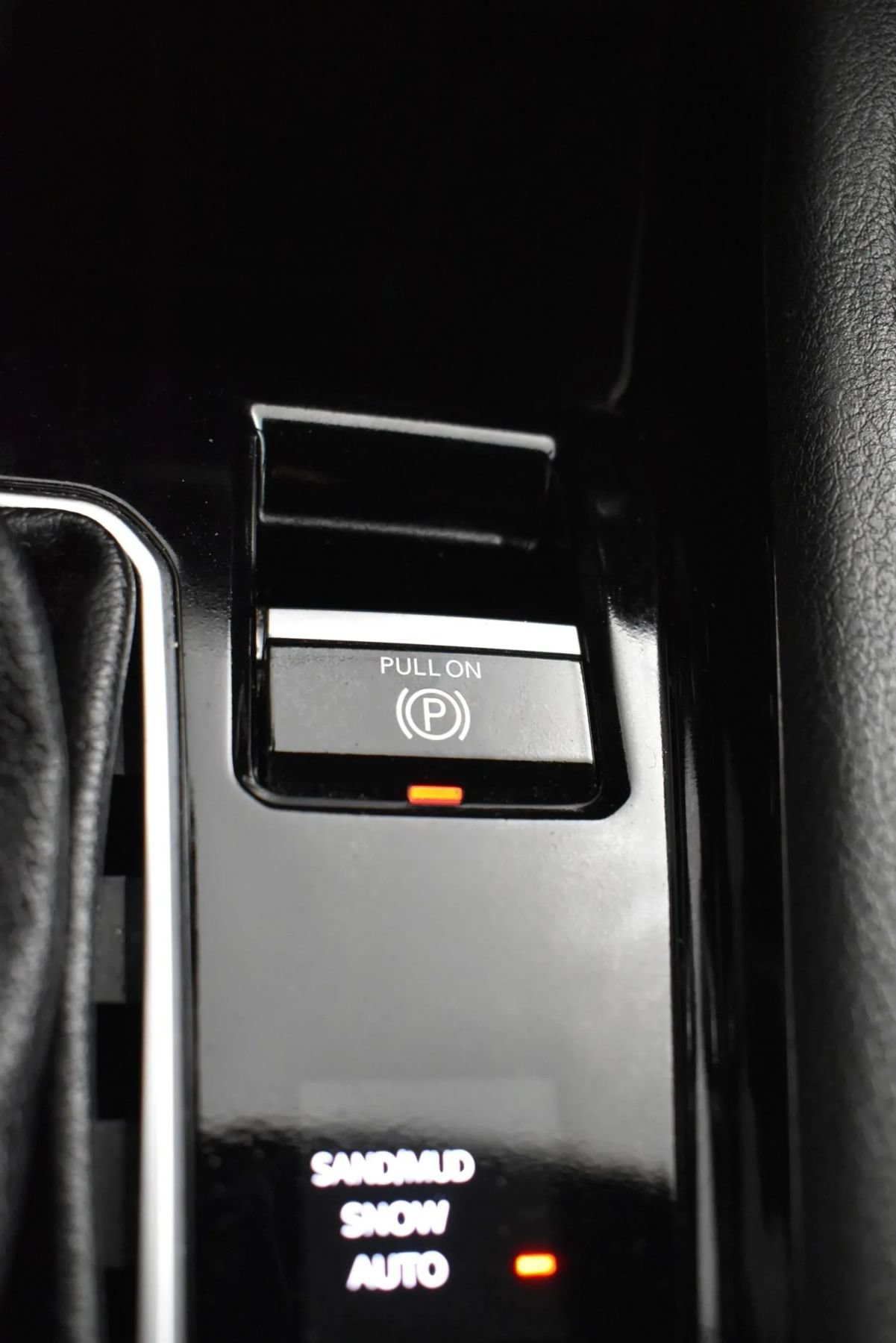 Used 2025 Jeep Compass Limited AWD/4WD image 33
