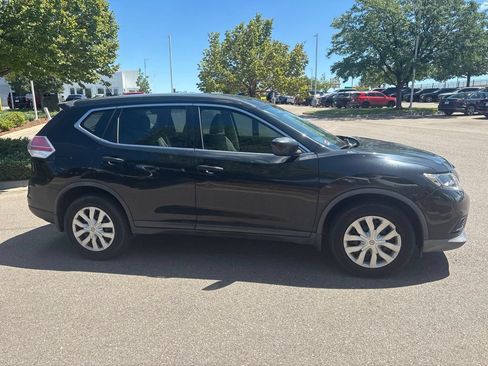 Used 2016 Nissan Rogue S AWD/4WD image 6