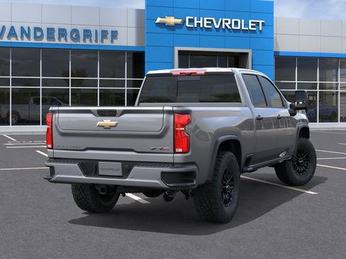 New 2026 Chevrolet Silverado 2500 ZR2 AWD/4WD image 4
