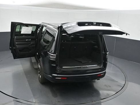New 2026 Jeep Grand Wagoneer Summit AWD/4WD image 62