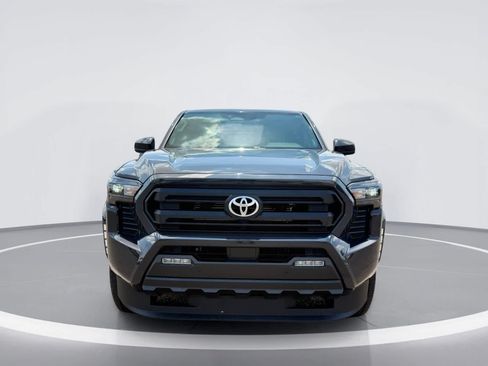 Used 2024 Toyota Tacoma SR5 AWD/4WD image 6
