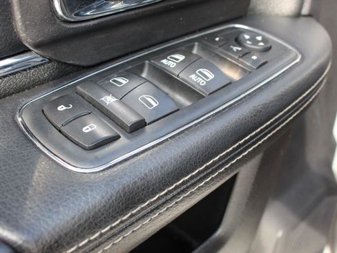 Used 2016 RAM 2500 Laramie w/ Convenience Group image 25