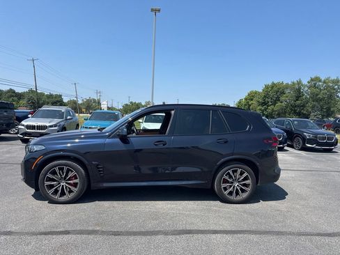 Used 2024 BMW X5 xDrive40i w/ M Sport Package AWD/4WD image 4