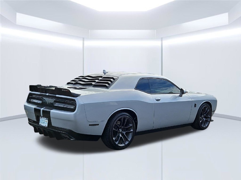 Used 2021 Dodge Challenger R/T Scat Pack RWD image 5
