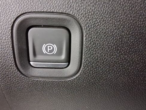 Used 2023 Chevrolet Silverado 2500 LTZ image 34