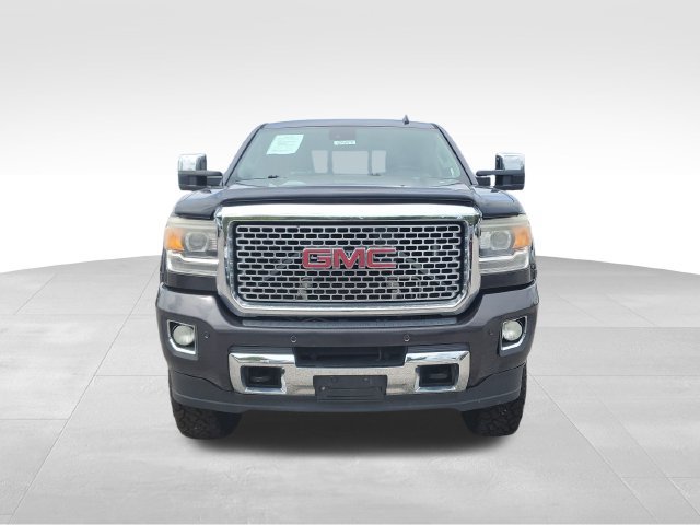 Used 2015 GMC Sierra 2500 Denali AWD/4WD image 2
