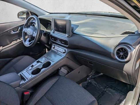 Used 2022 Hyundai Kona SEL w/ Convenience Package FWD image 24