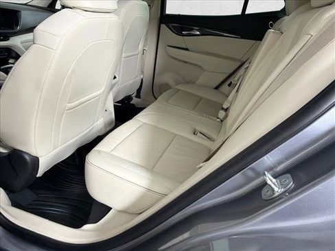 Used 2021 Buick Envision Essence FWD image 21