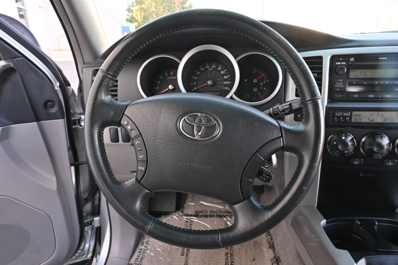 Used 2008 Toyota 4Runner SR5 RWD image 20