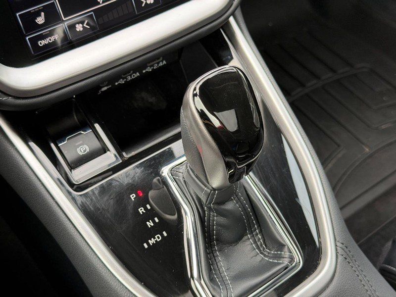 Used 2024 Subaru Outback Limited AWD/4WD image 27