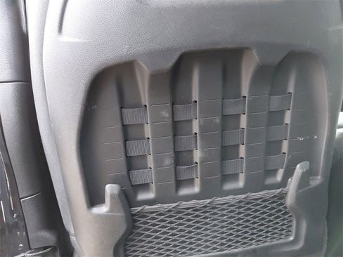 Used 2021 Jeep Wrangler Unlimited Rubicon image 37