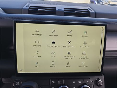 New 2026 Land Rover Defender 110 X-Dynamic SE image 21