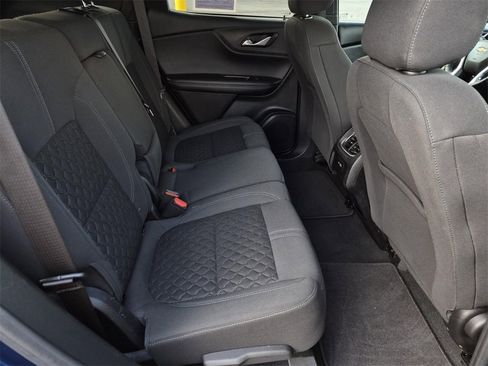 Used 2022 Chevrolet Blazer LT image 12