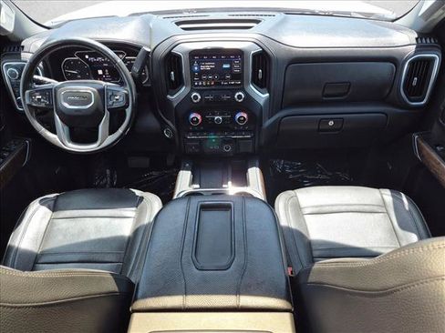 Used 2020 GMC Sierra 2500 Denali w/ Denali Ultimate Package AWD/4WD image 24