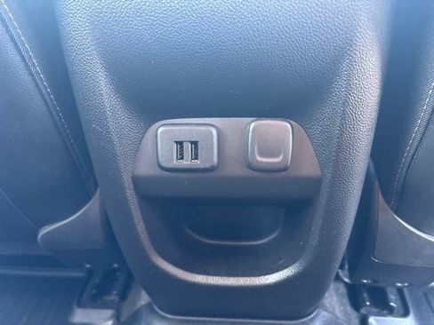 Used 2015 Chevrolet Colorado Z71 w/ LPO, Gearon Bar Package AWD/4WD image 26