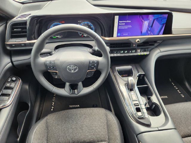 Certified 2024 Toyota Crown AWD/4WD image 26