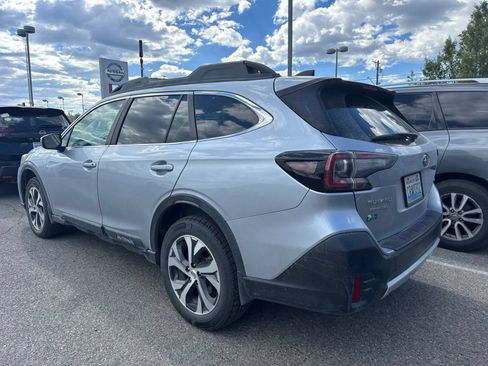 Used 2020 Subaru Outback Limited AWD/4WD image 7