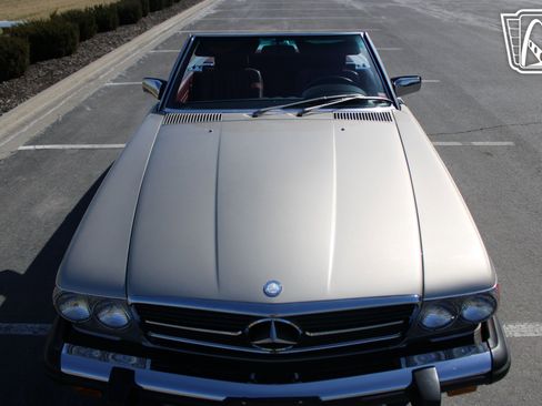 Used 1989 Mercedes-Benz 560 SL image 37