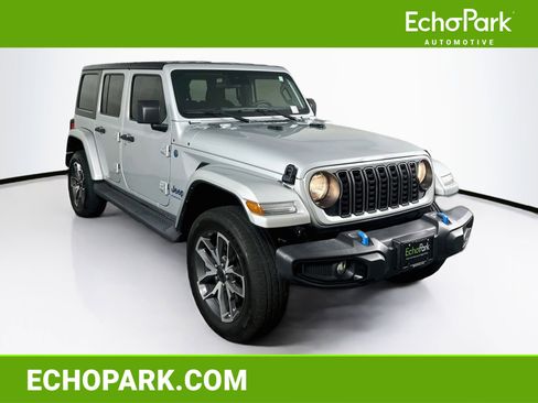 Used 2024 Jeep Wrangler Unlimited w/ Dual Top Group AWD/4WD image 1