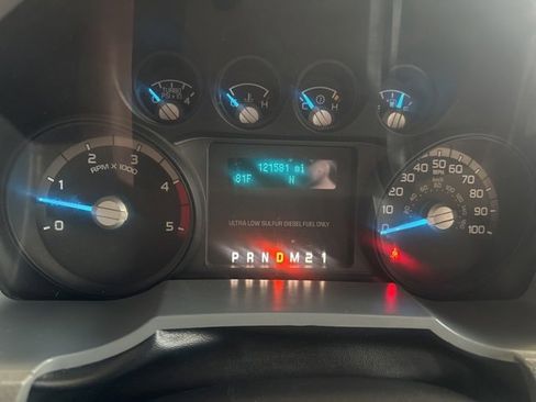 Used 2014 Ford F350 XL w/ Power Equipment Group image 31