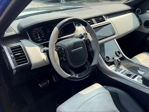 Used 2022 Land Rover Range Rover Sport SVR image 14