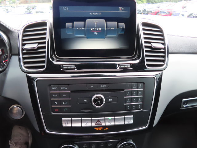 Used 2018 Mercedes-Benz GLS 450 4MATIC image 29