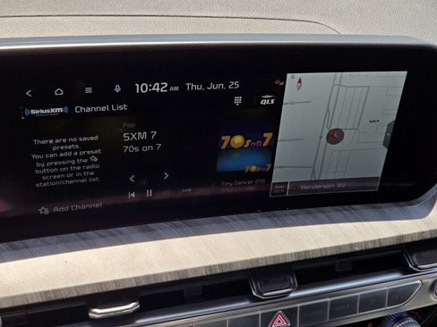 Certified 2025 Kia Telluride SX FWD image 22