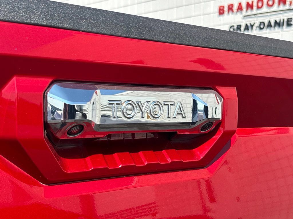 Used 2023 Toyota Tundra Limited w/ Power Package AWD/4WD image 32