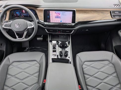 New 2026 Volkswagen Atlas SE image 19