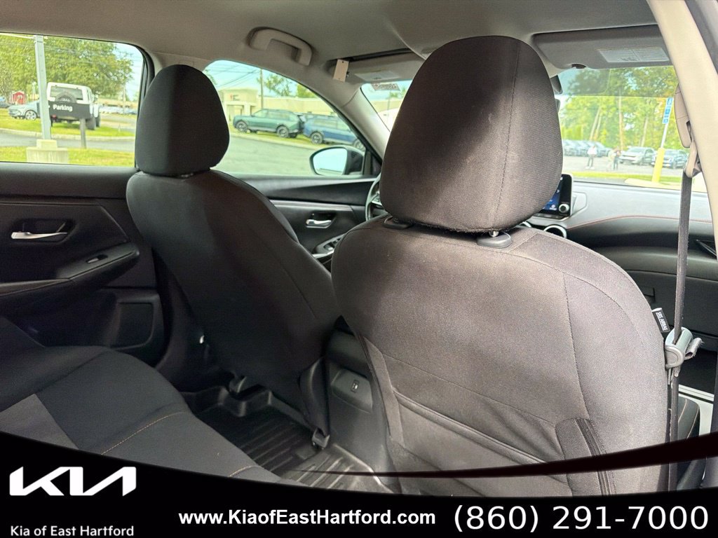 Used 2023 Nissan Sentra SR w/ Electronics Package FWD image 14