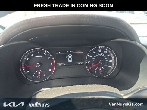 Used 2023 Kia Forte LXS w/ LXS Technology Package FWD image 3
