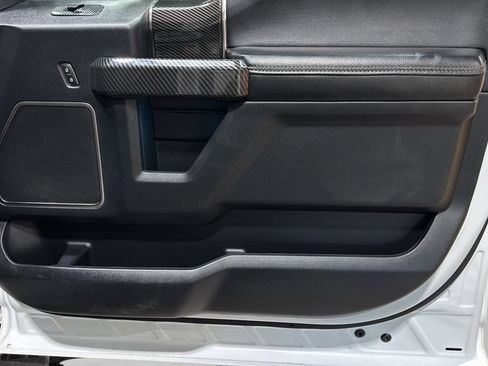 Used 2019 Ford F150 Raptor w/ Equipment Group 802A Luxury AWD/4WD image 9