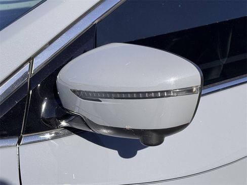 Used 2021 Nissan Murano SL image 11