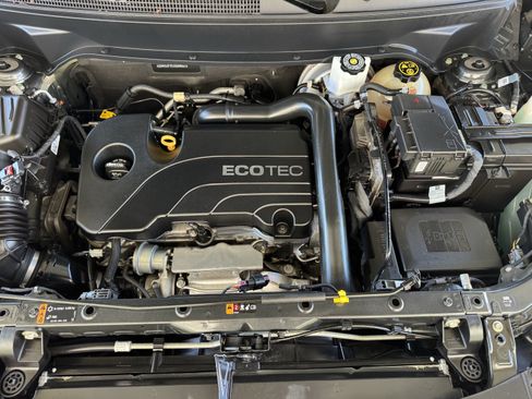 Certified 2018 Chevrolet Equinox LT FWD image 24