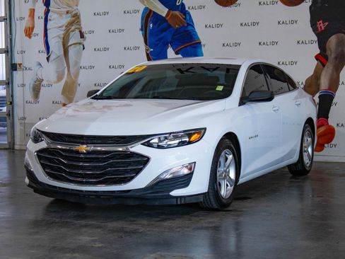 Used 2020 Chevrolet Malibu LS w/ LPO, Convenience Package 2 image 20