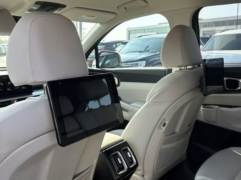 Certified 2026 Kia Sorento S AWD/4WD image 26