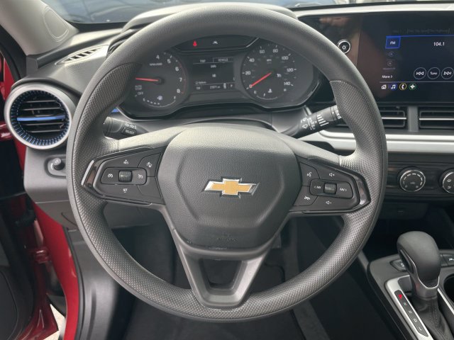 Used 2026 Chevrolet Trax LS FWD image 14